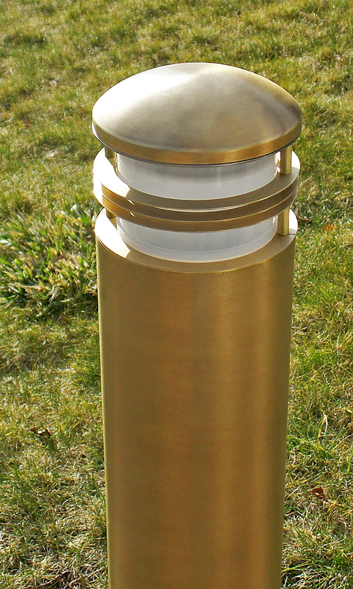 Charleston - Solid Brass IP55 Maximum Wattage 18w E27 220 - 240v 600mm Height - Surface Or Spike Mounted Bollard