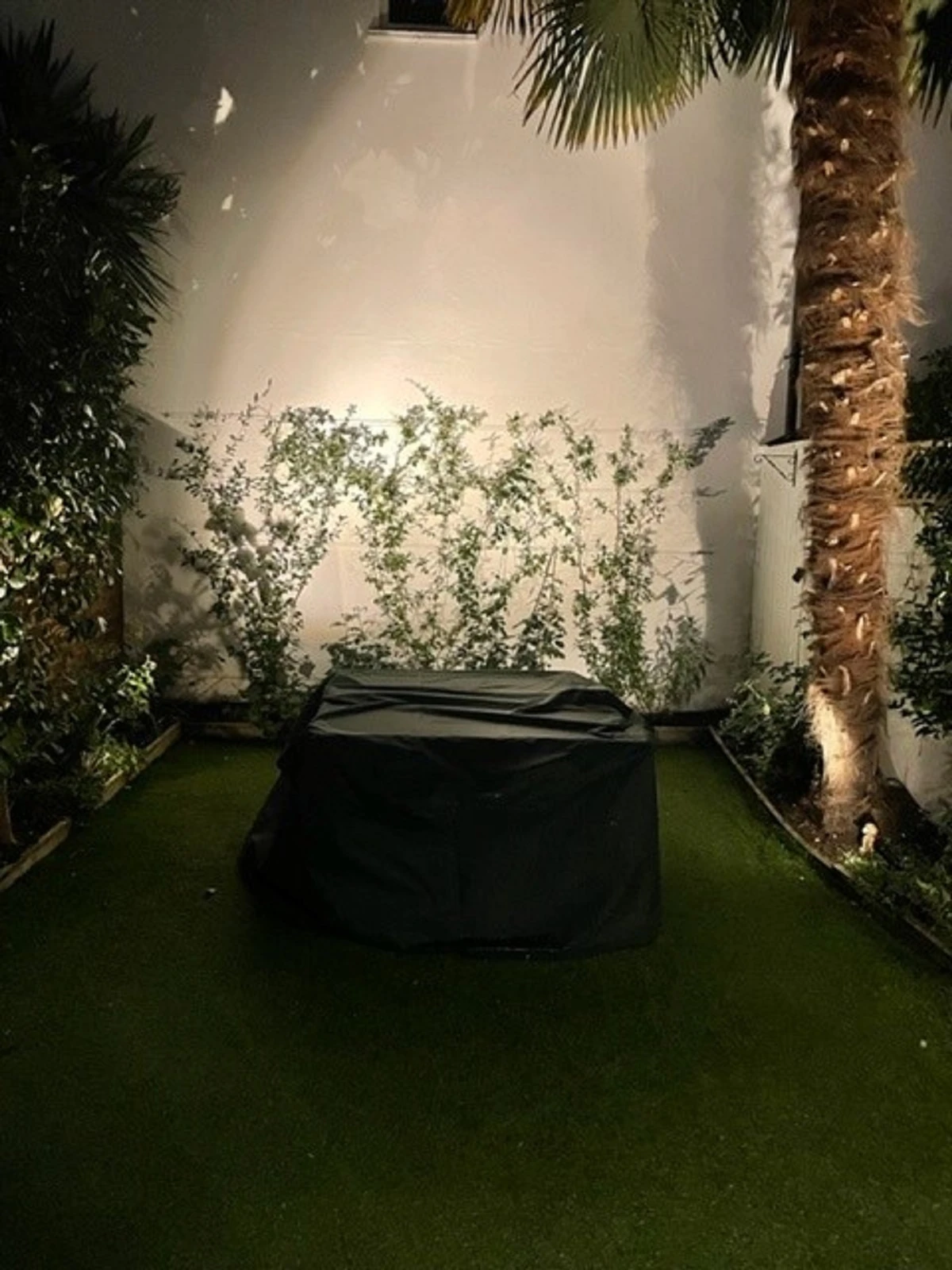 Spike5 - Anthracite 240v IP67 5w 2700k 400 Lumens 38 Degree Beam Angle Spotlight Available In Black - Image 3