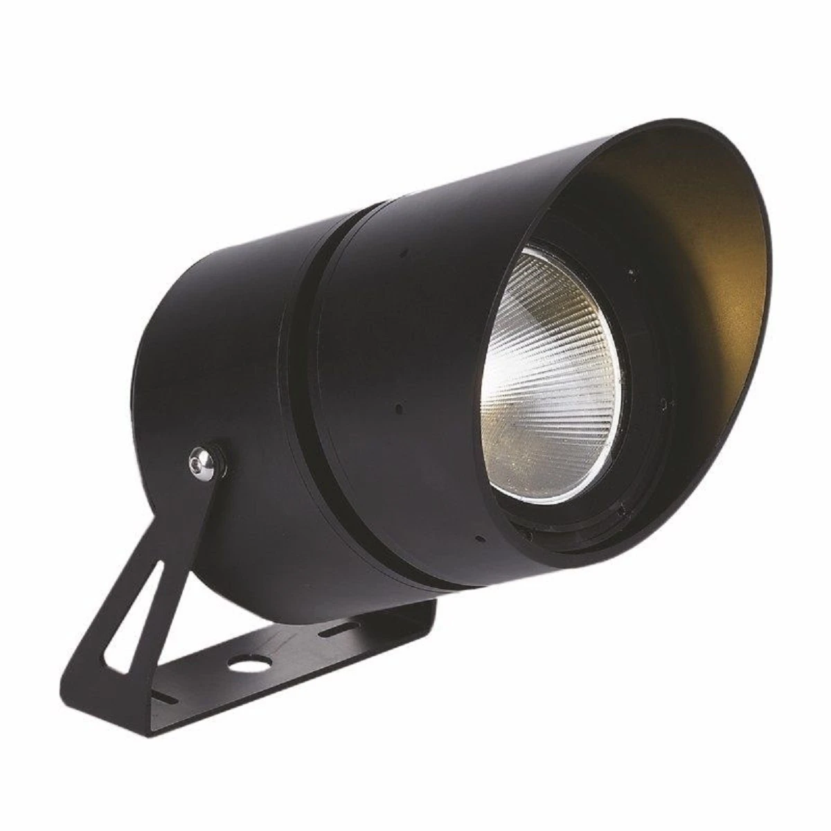 Titan 15 - 240v 15W IP65 3000K Black 15 Degree Spike Light - Image 6