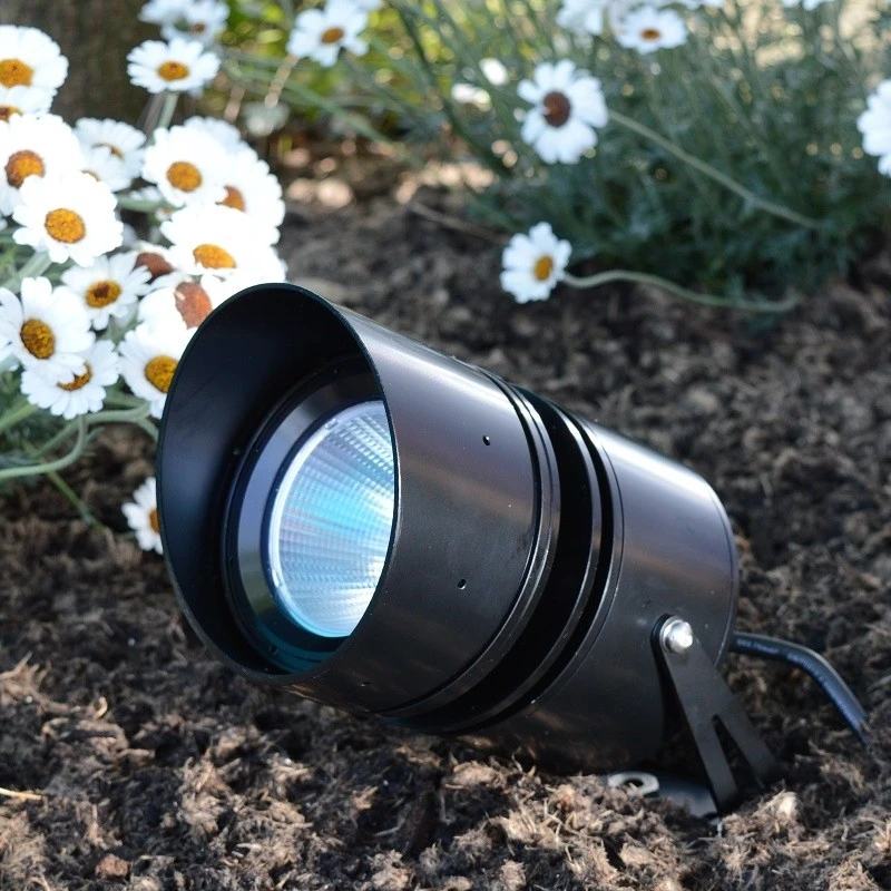 Titan 26 Black 240v - LED 26w 3000k 2272 Lumens 36 Degree Beam Angle Mains IP65 Spotlight - Image 6