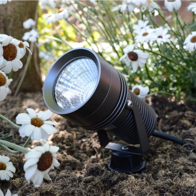 Spike12 Anthracite 240v 12w 2700k 1250 Lumens IP67 40 Degree Beam Angle Spotlight - Image 2