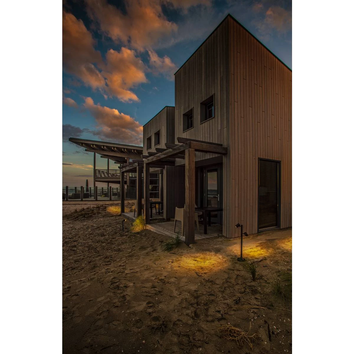 Helia Anthracite IP55 240v 16w 38 Degree Beam Angle 3000k 900 Lumens Surface Mounted Twin Spot Light - Image 2