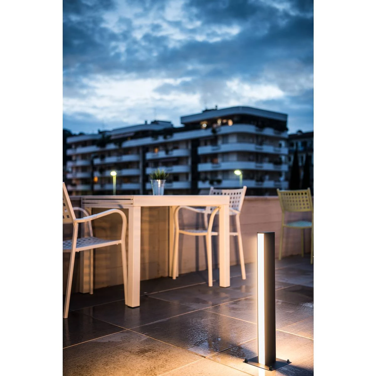 H-Pol Twin - Anthracite IP55 35w 3000k 220-240v 1400 Lumens 66cm Height - Two Sided Path Light - 2 Heights - Image 2